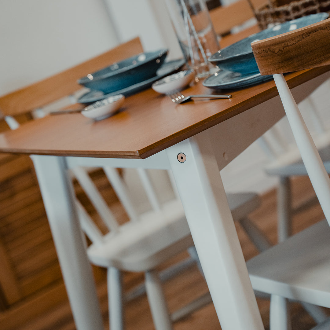 Juego de Comedor 4 Sillas - Aliv