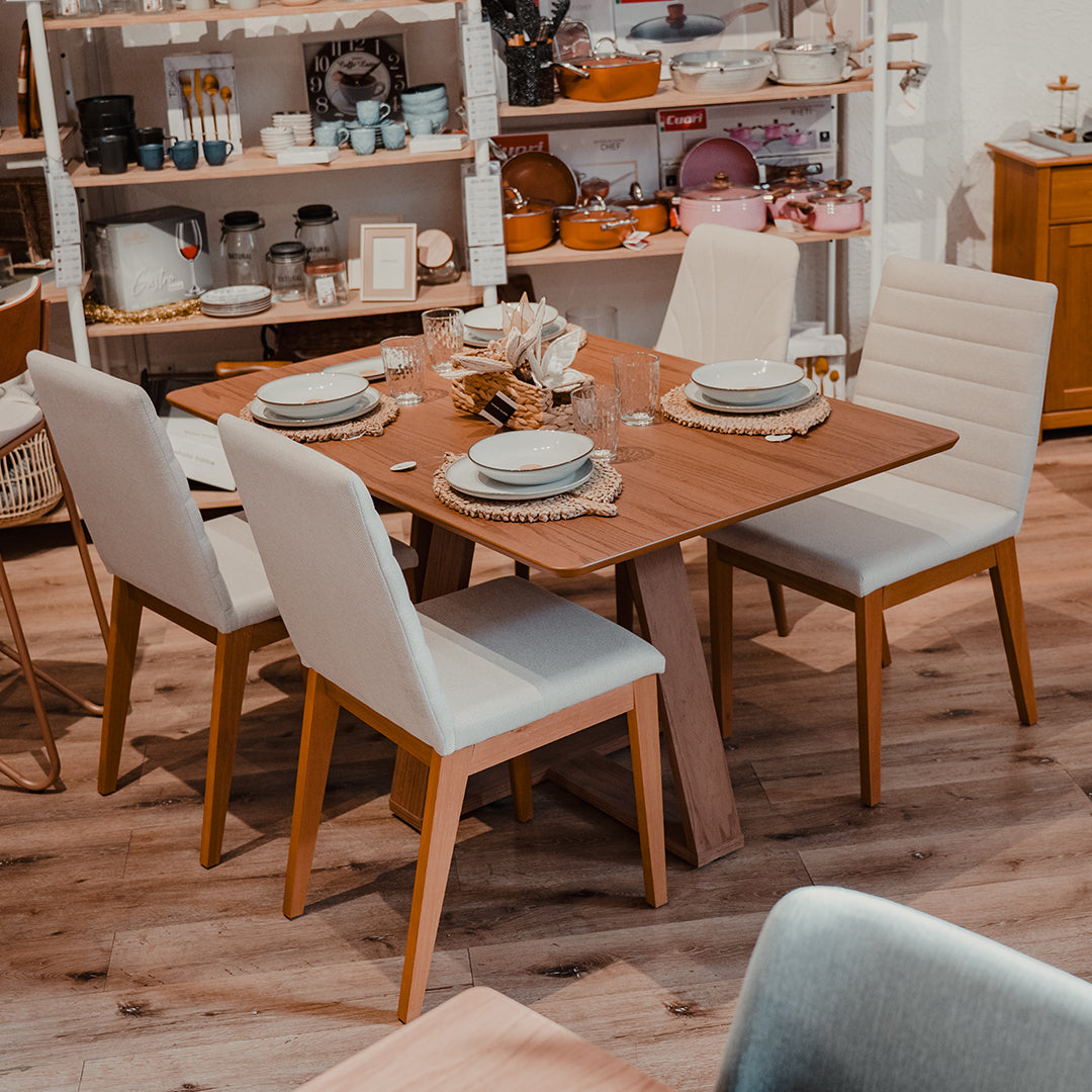 Mesa de Comedor Aura 1.35 - Marrón