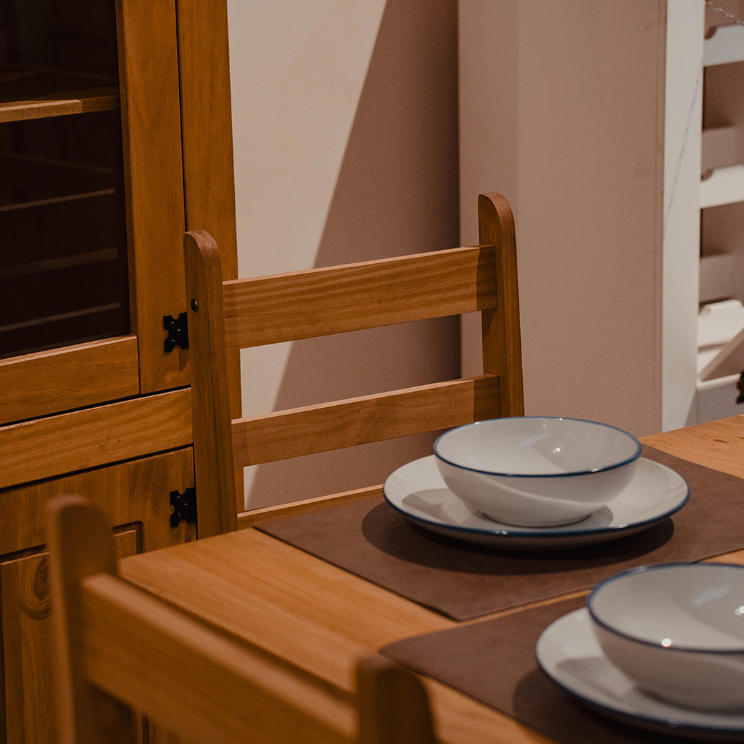 Juego de Comedor Abril Plus 4 Sillas Madera