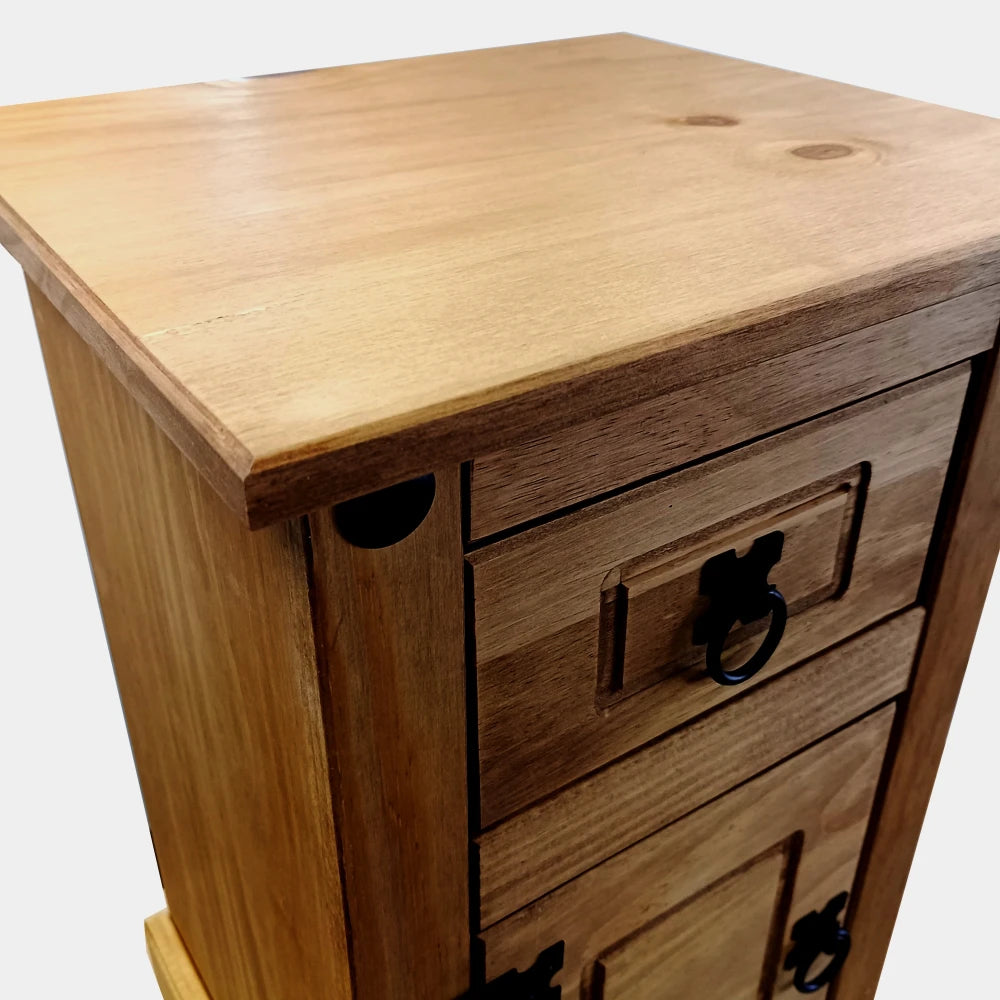 Mesa de luz 1 puerta 1 cajón - Eco - Línea Monterrey - Nogal